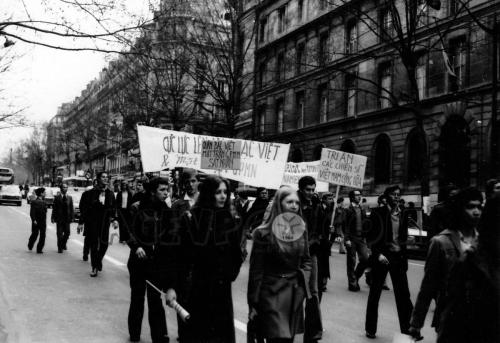 18.04.1975