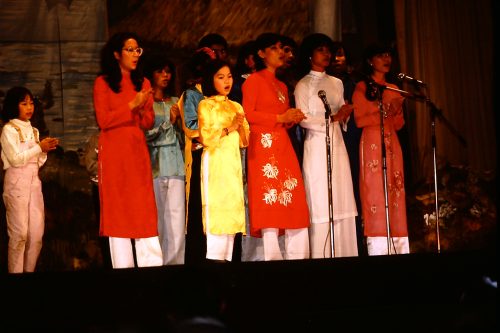 28.01.1987 Palais de la Mutualité